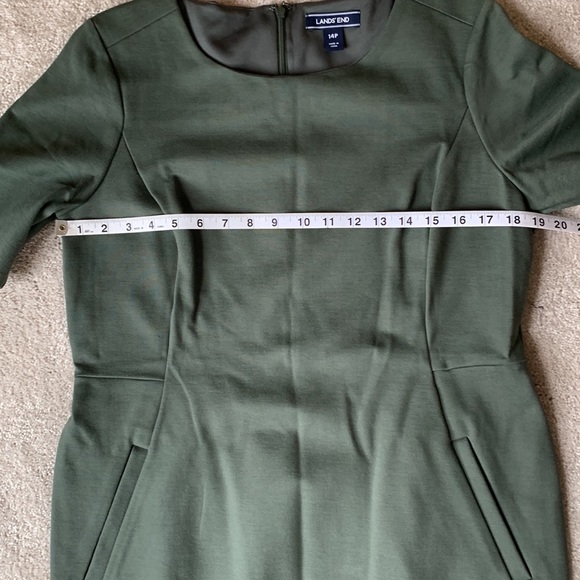 Land’s End Dress - Picture 3 of 4